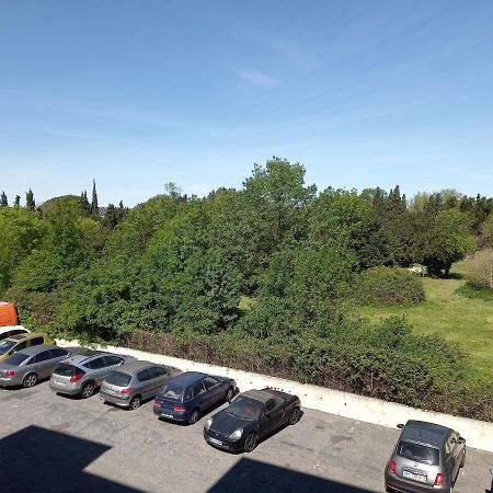 Studio Balcon Proche Hypercentre De Narbonne Luaran gambar